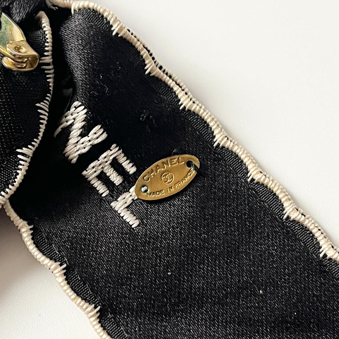 シャネル リボン ブローチ ブラック×ホワイトステッチ コメあり ヴィンテージ