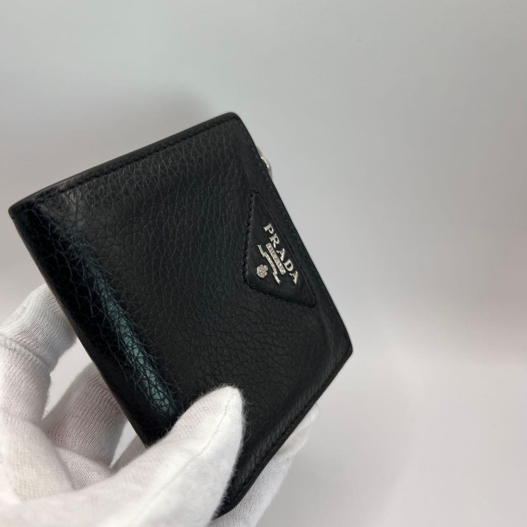 PRADA 二つ折り財布　ブラック　ヴィッテロダイノ　2ML049　レザー　財布