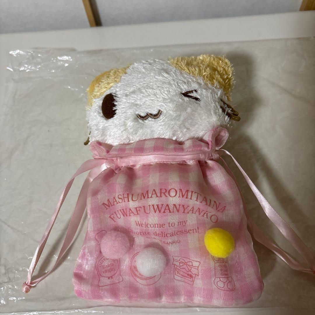 激レア　平成レトロ　マシュマロみたいなふわふわにゃんこ ウィンク 巾着付