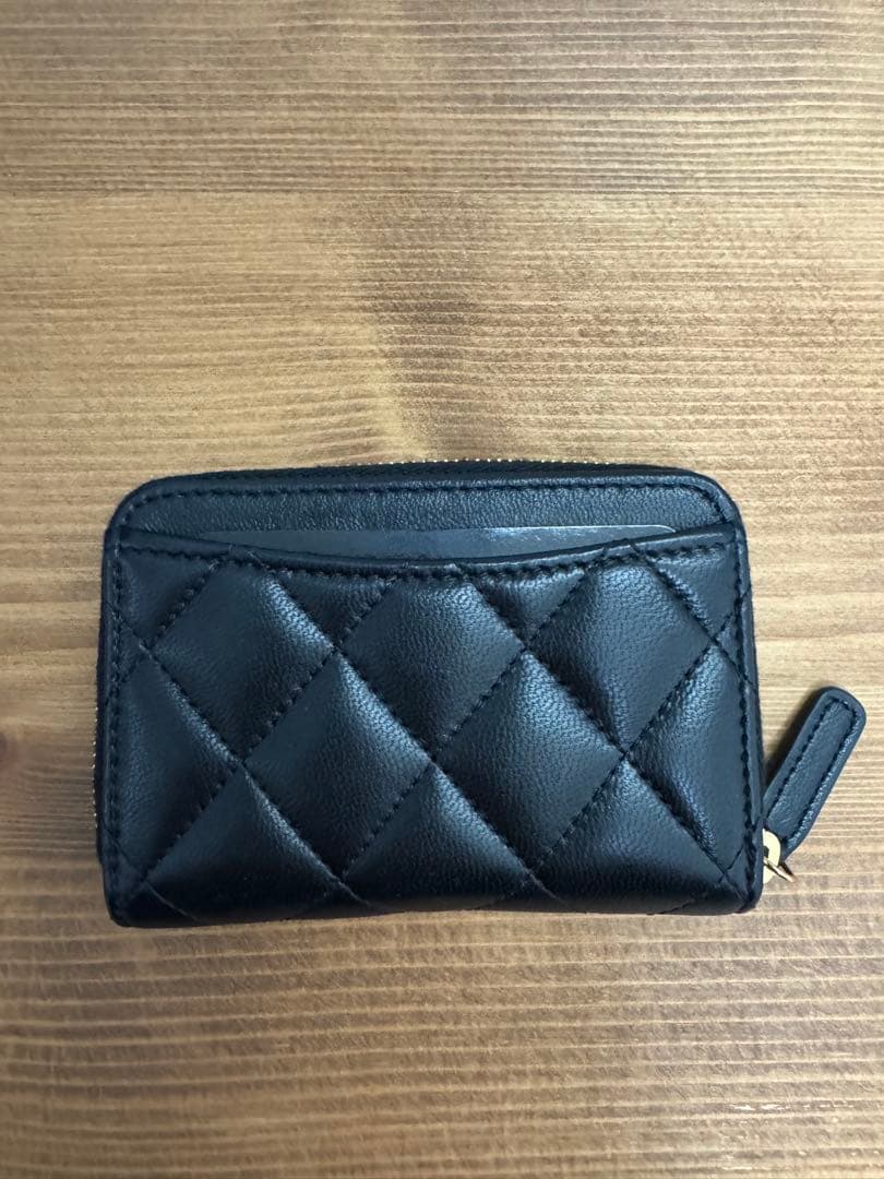CHANEL クラシック ジップ パース