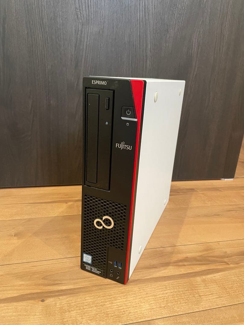美品 富士通 ESPRIMO D587/SX デスクトップ