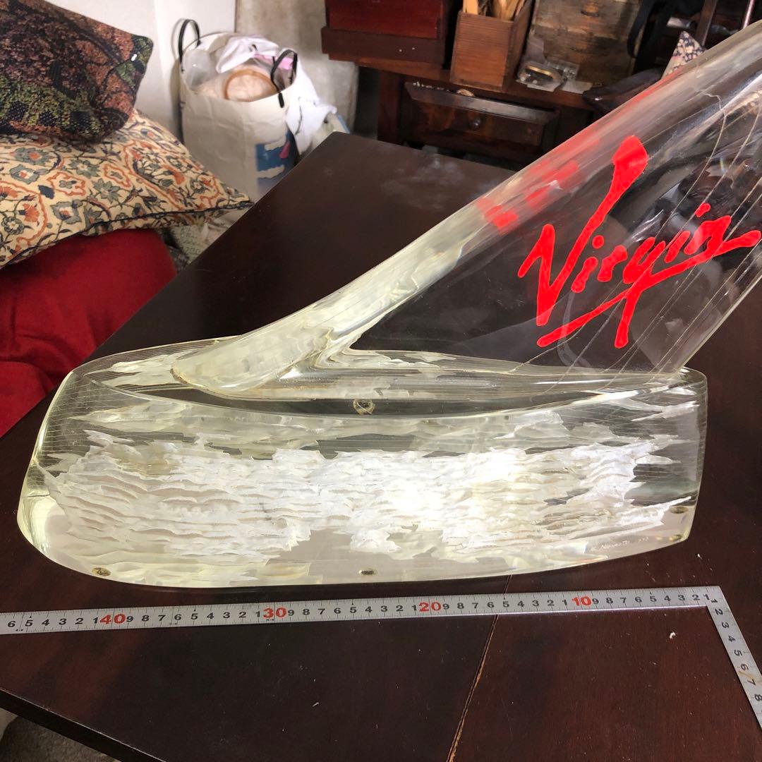 Virgin クリスタル　日本支社用　オブジェ