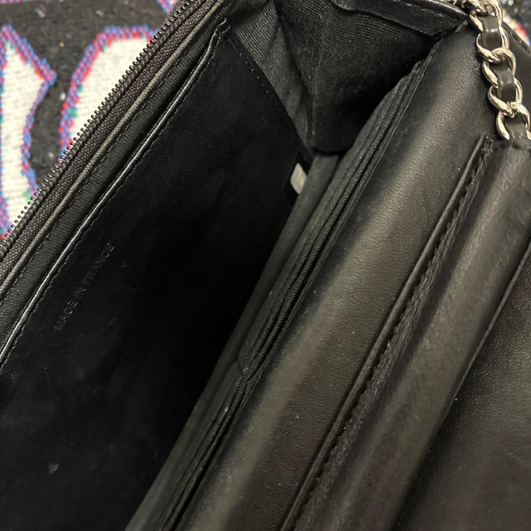 CHANEL ブラックレザー ショルダーバッグ