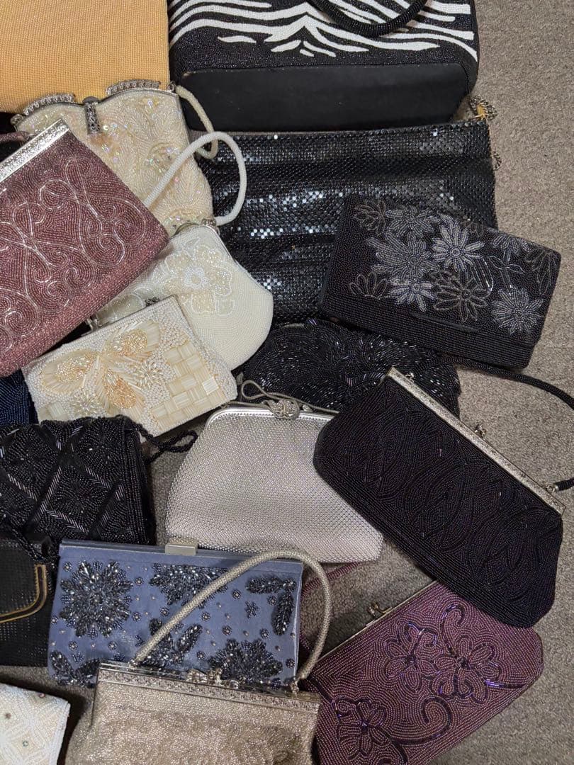 ビーズバック　まとめ売り　37点ほど　パーティーバック　昭和レトロ　大量セット