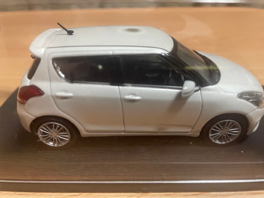 スズキ スイフトスポーツ ミニカー 1/43 2台セット