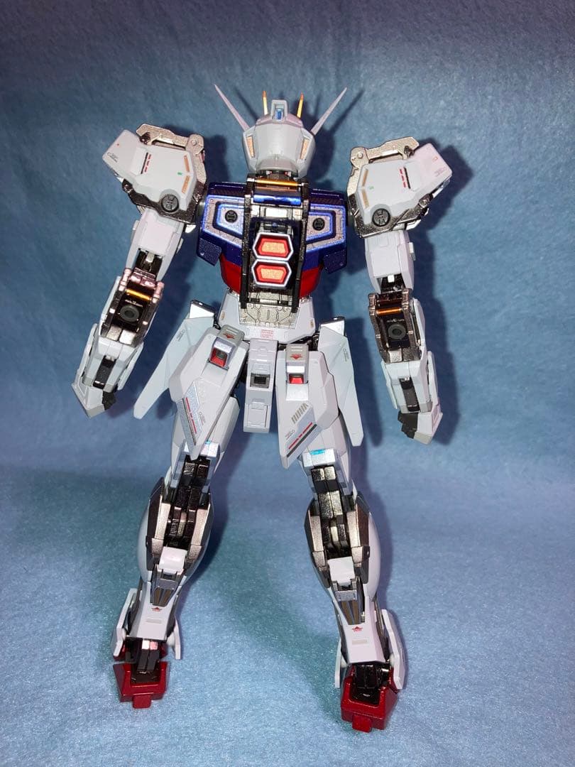 美品　メタルビルドストライクガンダム＋3装備