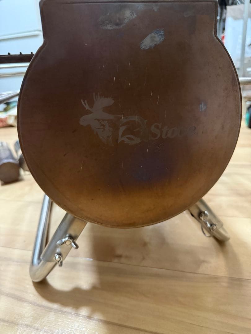 Gストーブ型薪ストーブ 煙突パイプ付き