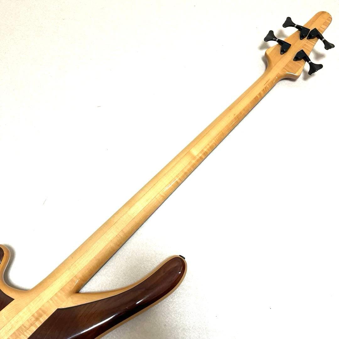 TUNE BULL'S EYE BEシリーズ スルーネック 4弦 エレキベース