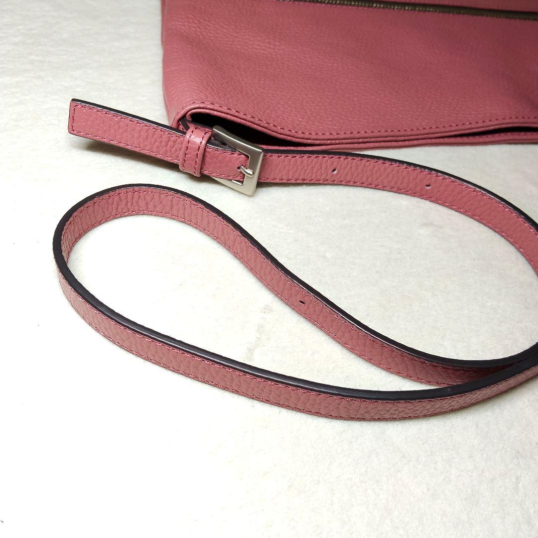 美品 イアパピヨネ カワカワコラボ ショルダーバッグ