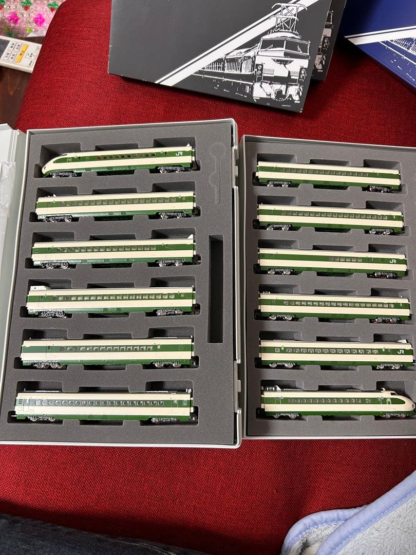 TOMIX JR200系 F編成Aセット　基本＋増結 98701 98703