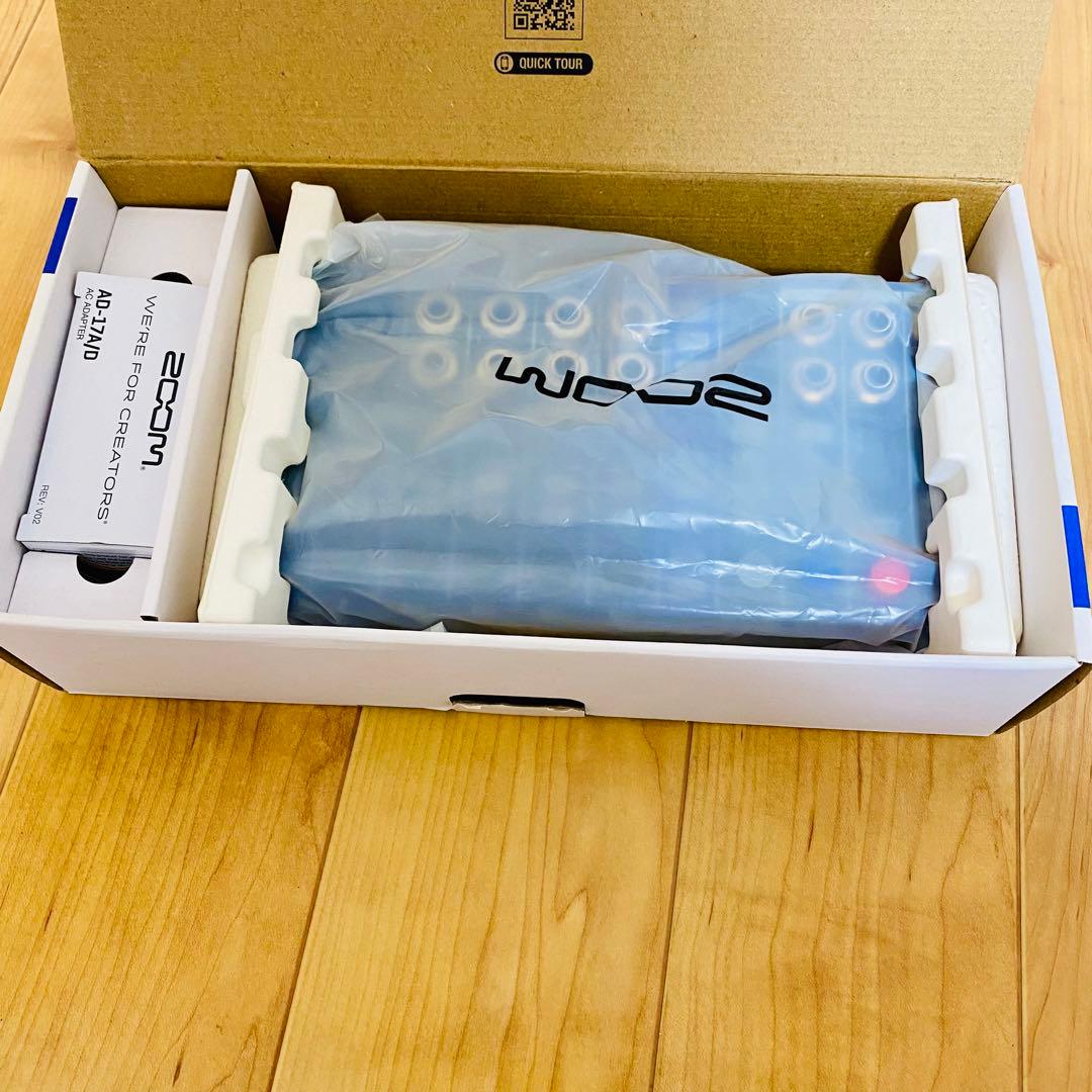 ほぼ未使用品✨極美品 ZOOM LiveTrak L6 デジタルミキサー