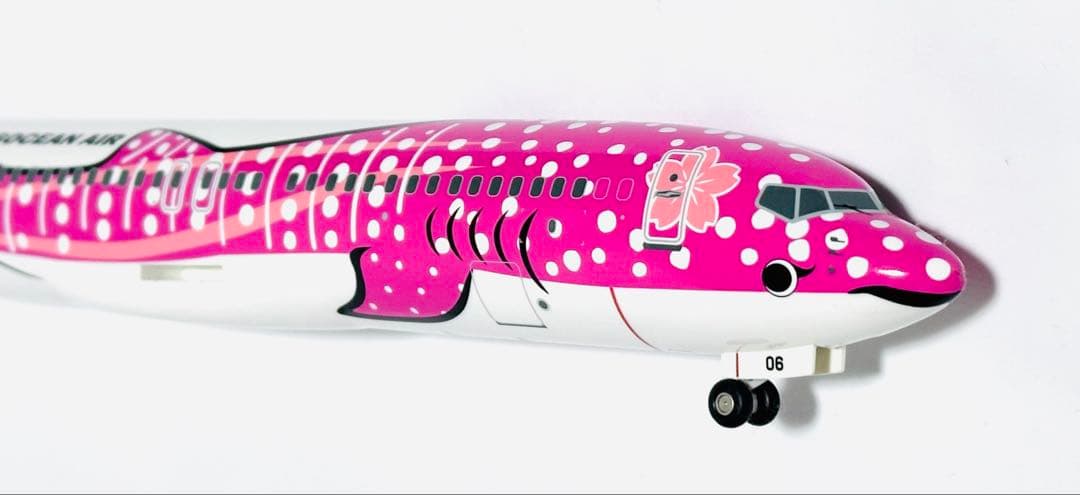 JALUX 1/130 B737-800 JTA さくらジンベエ
