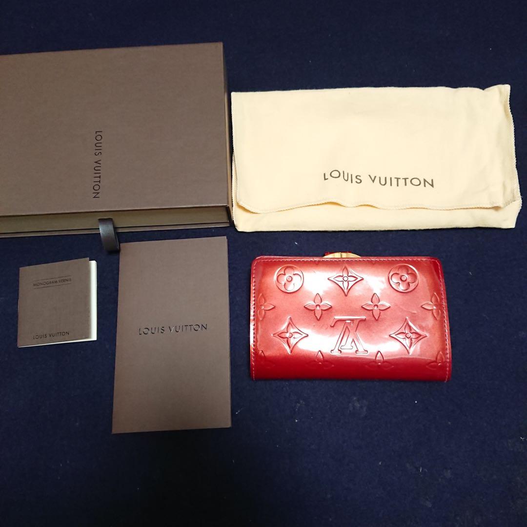 Louis Vuitton 二つ折り財布 レッド
