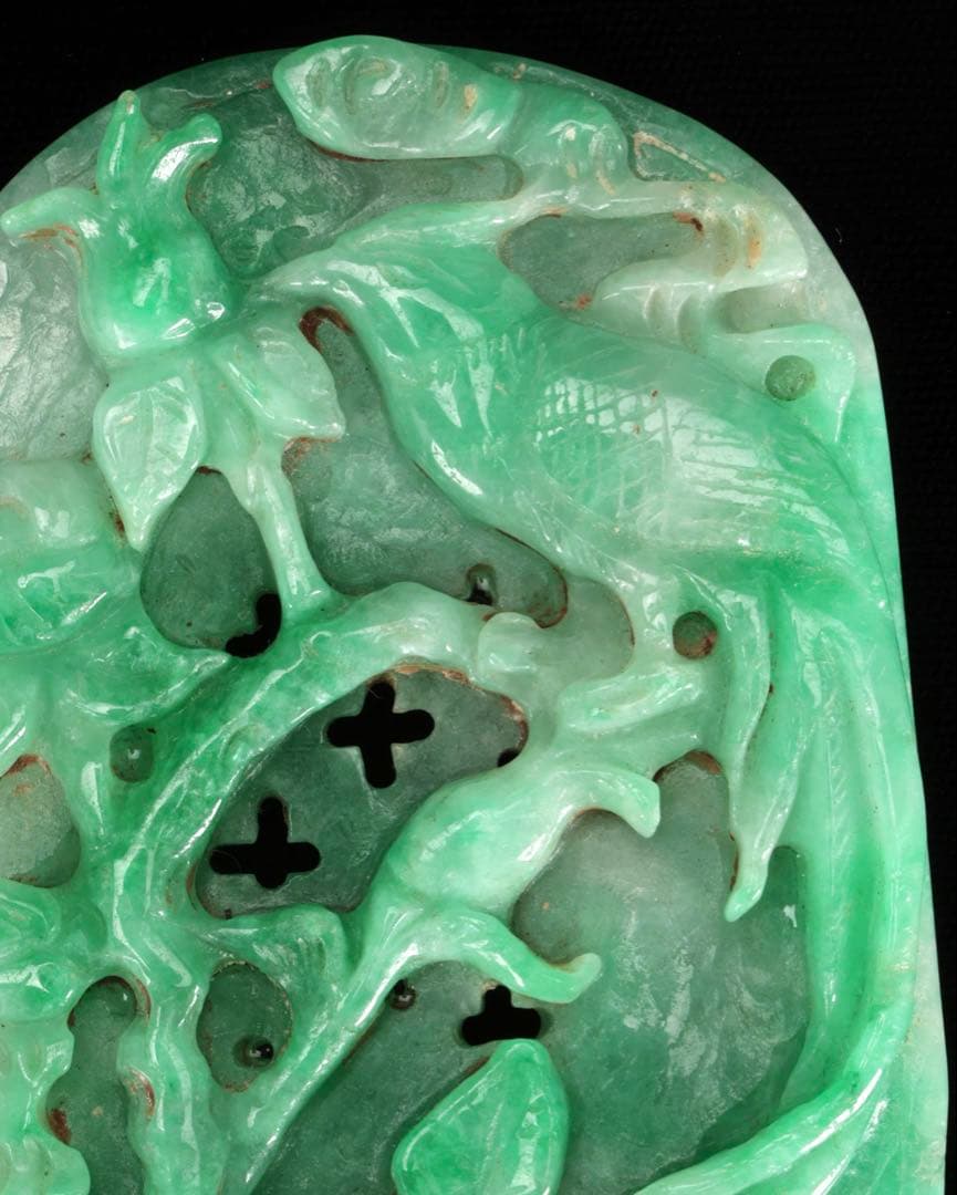 極上翡翠 花鳥文牌 透彫 玉石彫刻 ヒスイ 天然ジェイダイト 木箱付 古美術品