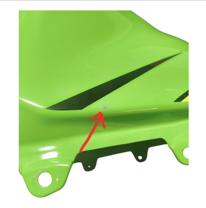 Kawasaki Ninja250・400用タンク 塗装剥がれあり