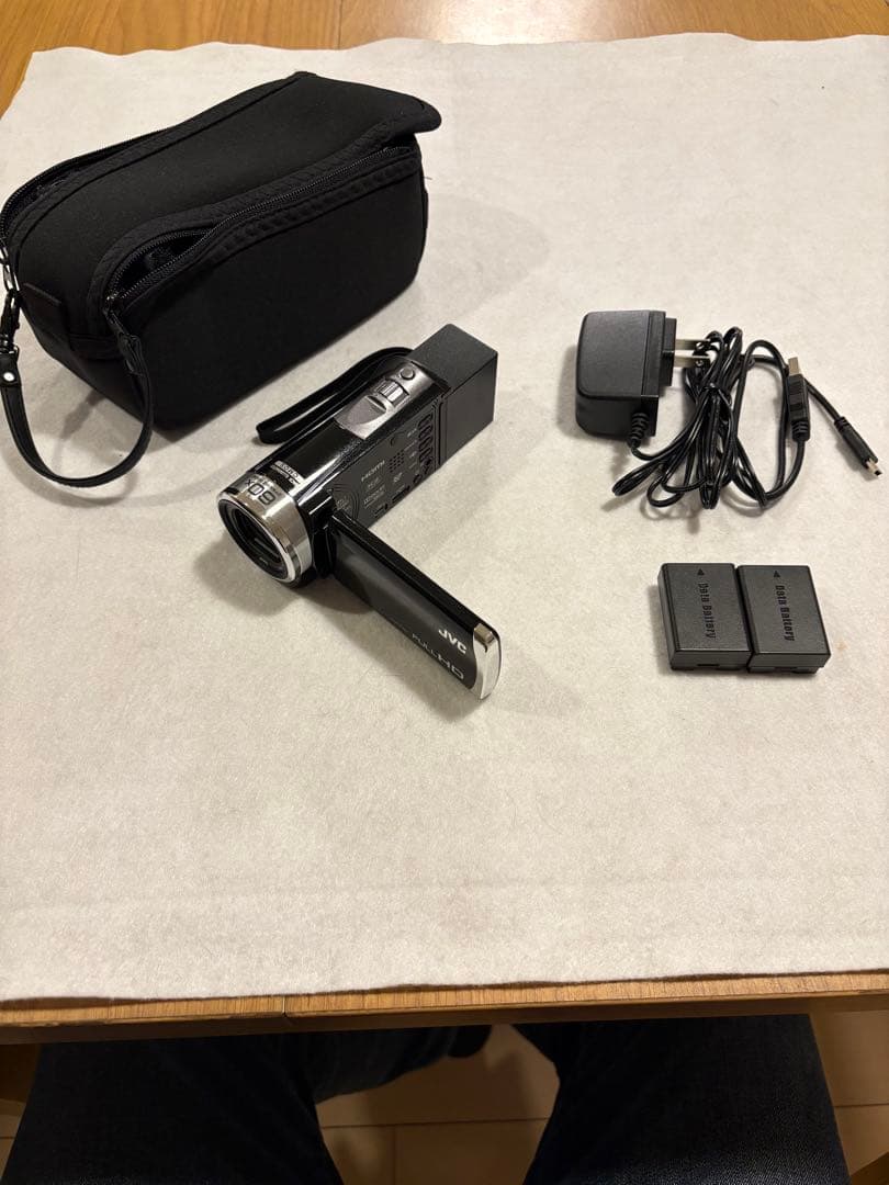 JVC ケンウッドEverio GZ-E108-B ハードディスク ビデオカメラ