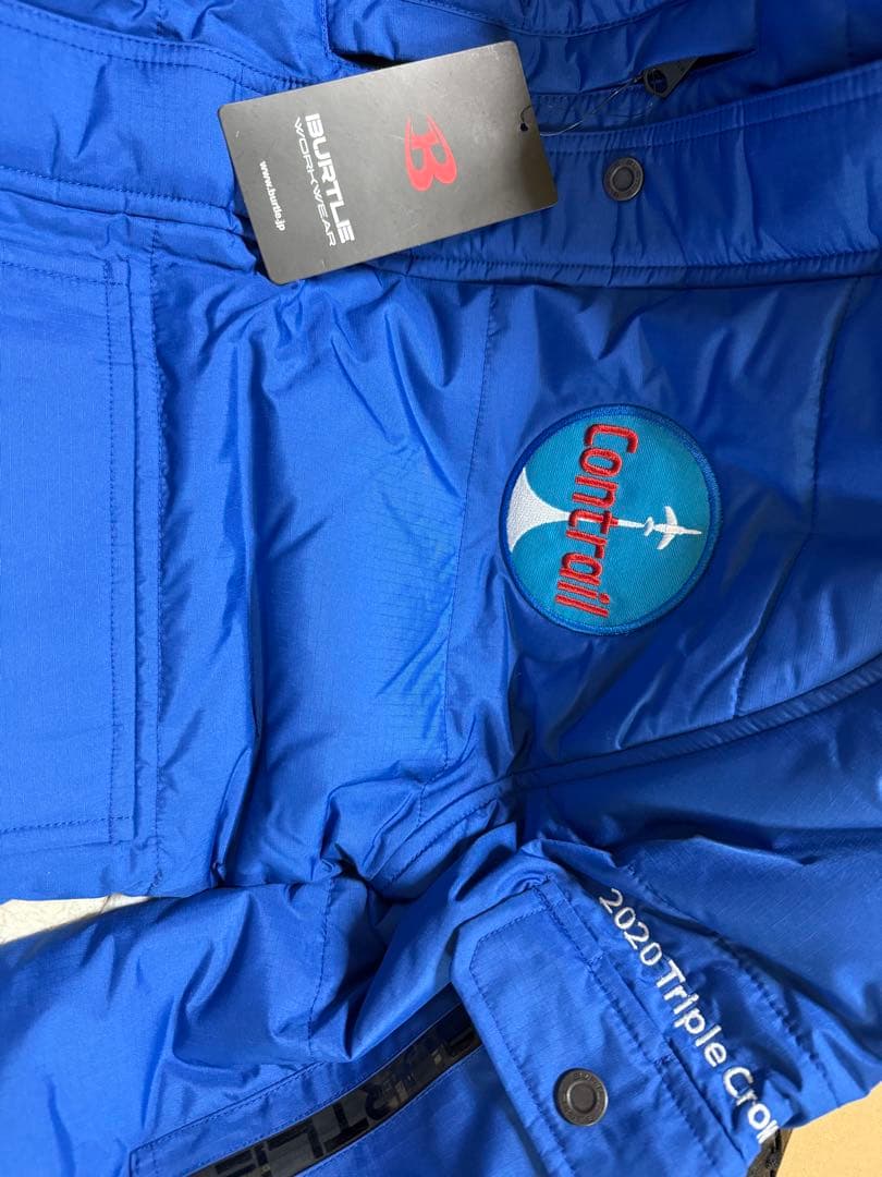 非売品　コントレイル　三冠達成記念アウター