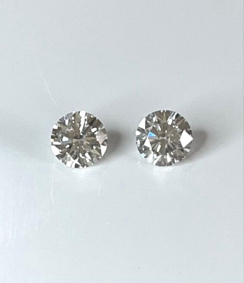 PT天然ダイヤモンドピアス 計0.6ct 中央宝石研究所 ソーティング付き