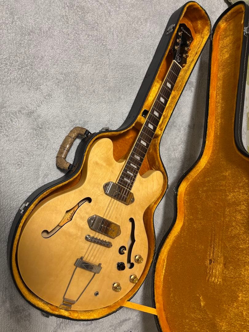 み*み様 Epiphone Casino NA