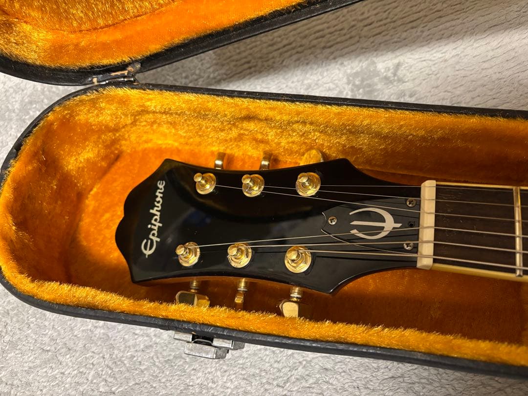 み*み様 Epiphone Casino NA
