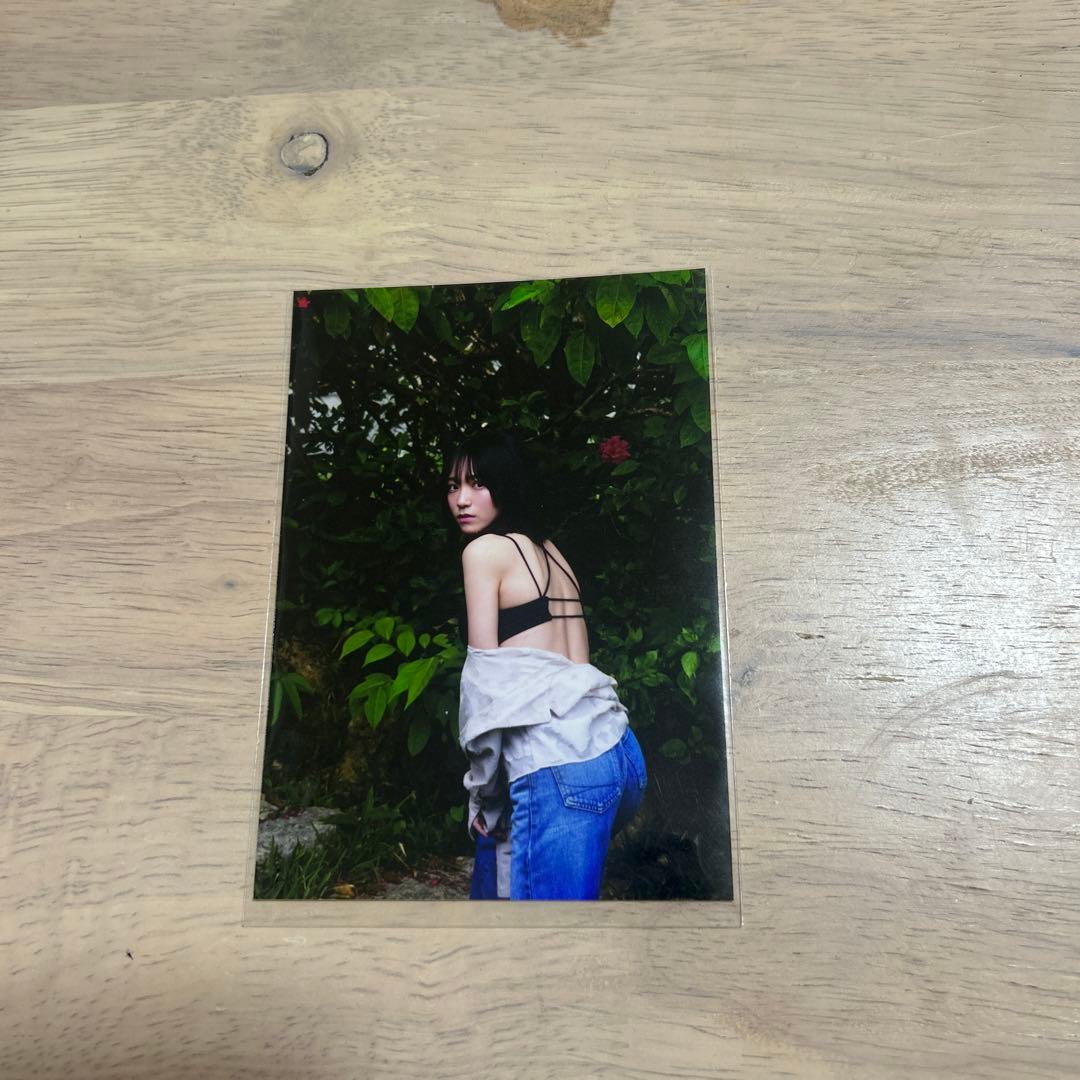 野口衣織　生写真