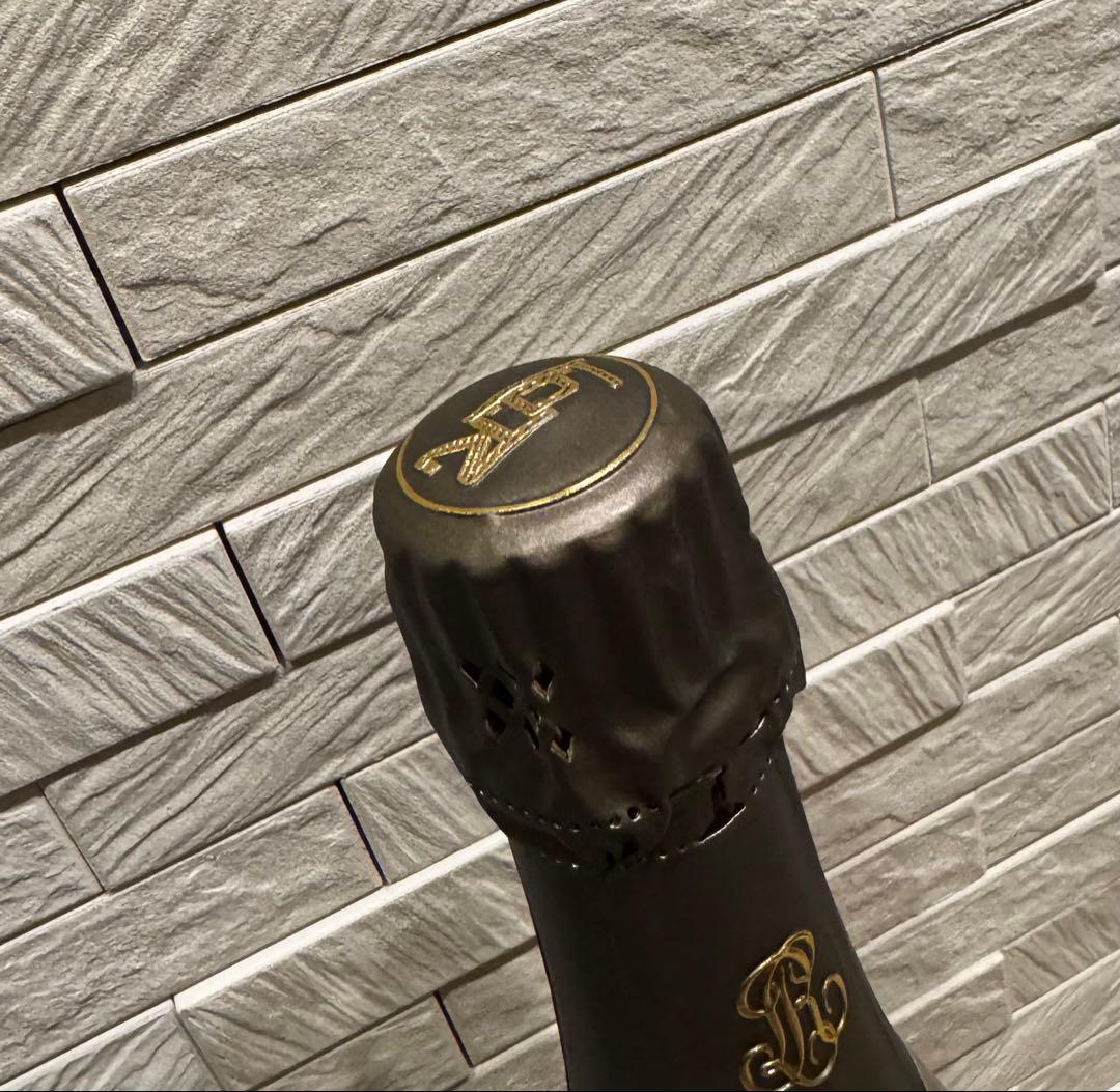 ルイ・ロデレール　クリスタル ヴィノテック 2004