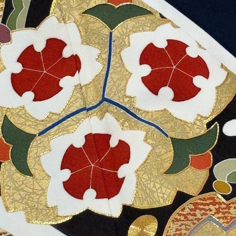 ゆりのはな　本振袖　京友禅金彩加工　金駒刺繍　ちりめん　紺/紫色　正絹　I403