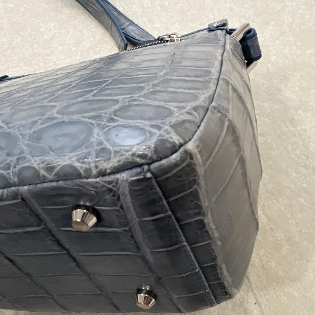 り*様 【極美品】　JRA認定　クロコダイル　ショルダーバッグ　ブルーグレー