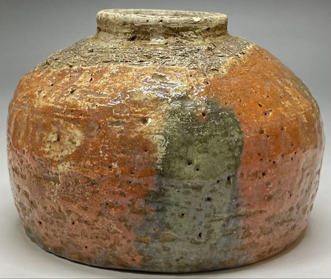 赤楽茶碗　在銘　作家作品　共箱　e1147a