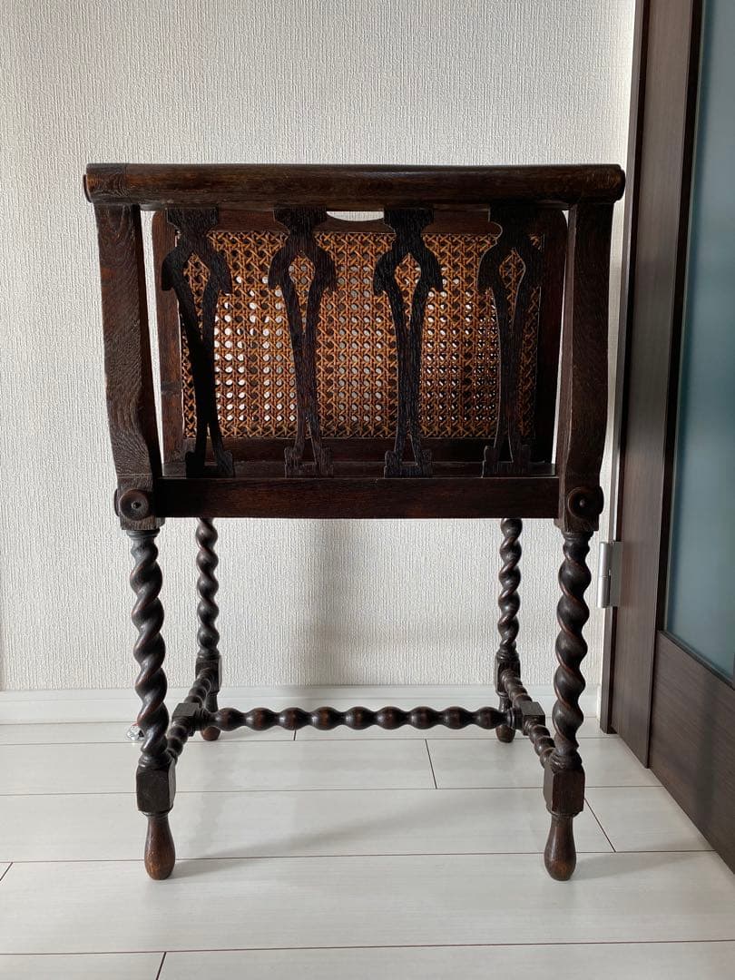 木製マガジンラック　ツイストレッグ　ボビンレッグ