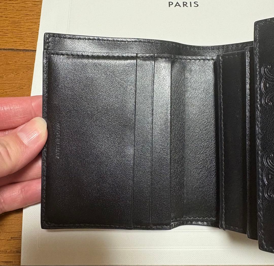 CELINE ブラックレザー三つ折り財布