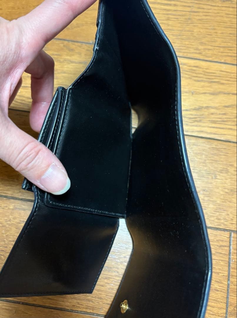 CELINE ブラックレザー三つ折り財布