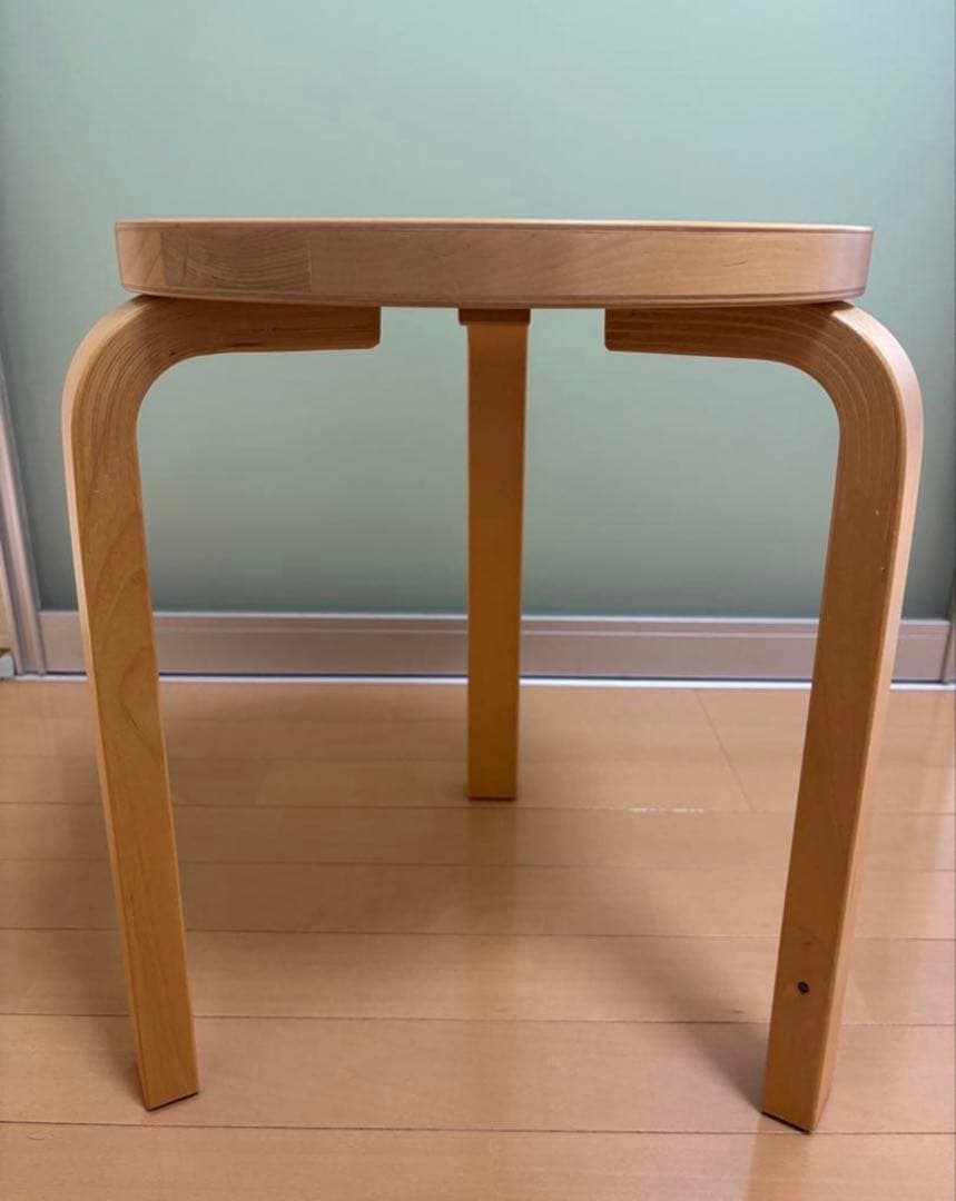 アルテック　スツール60 ウスタヴァ　artek stool60 Ystävä