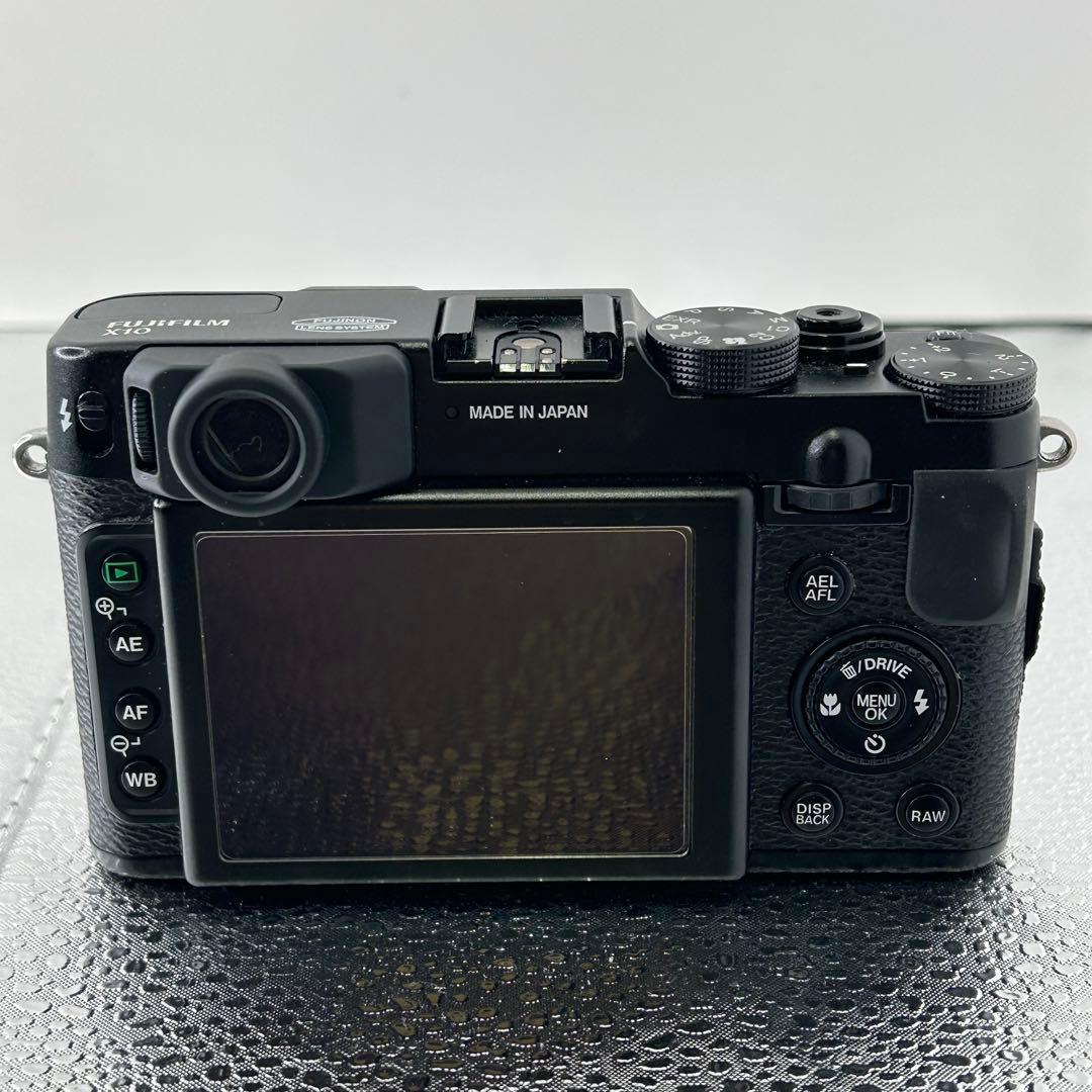 ■美品 Fujifilmフジフィルム X10