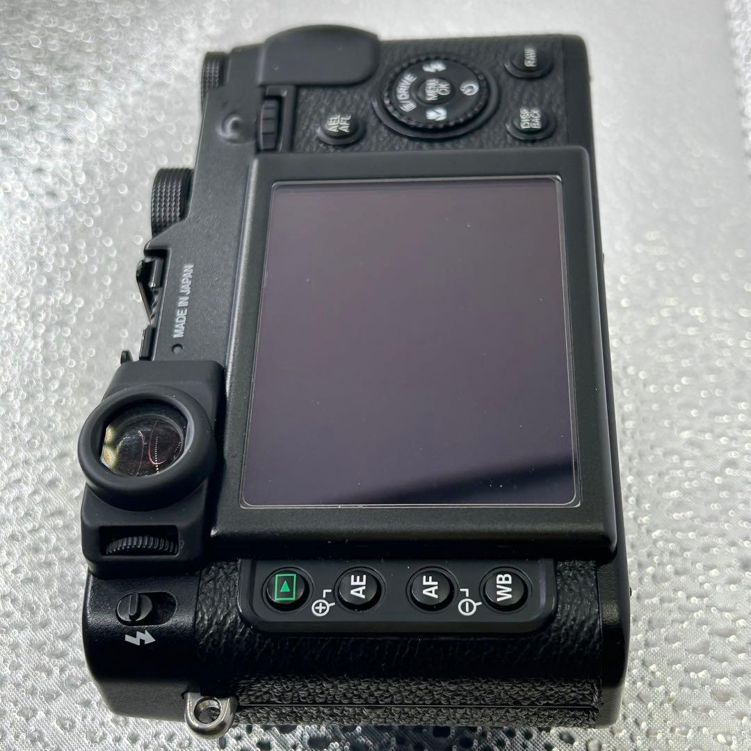 ■美品 Fujifilmフジフィルム X10