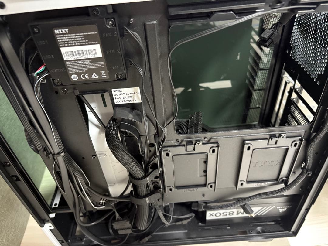 NZXT h510 Elite + Corsair RM850x 電源ユニット