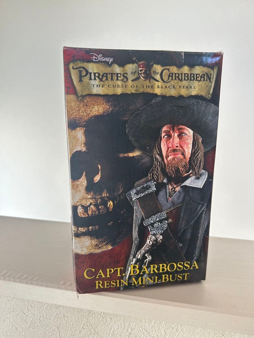 2500体限定パイレーツオブカリビアン　キャプテンバルボッサミニバストフィギュア