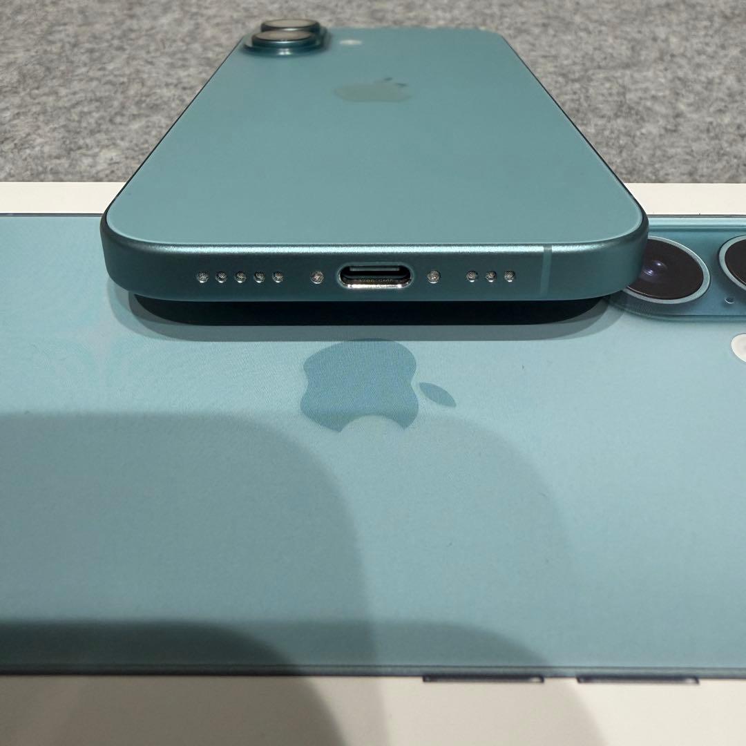 【美品】iPhone16 ティール 128GB 本体 + ケース