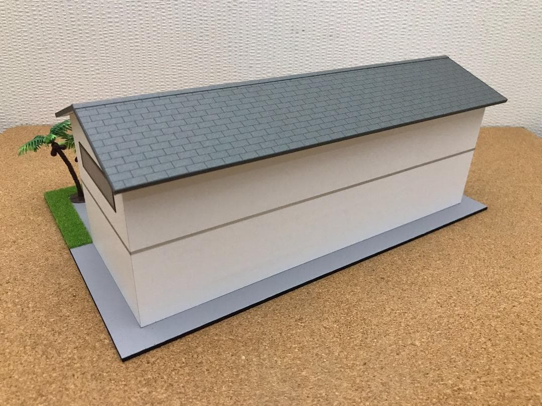 ミニカージオラマ：1/64 世田谷ベースタイプガレージ／年末SALE！