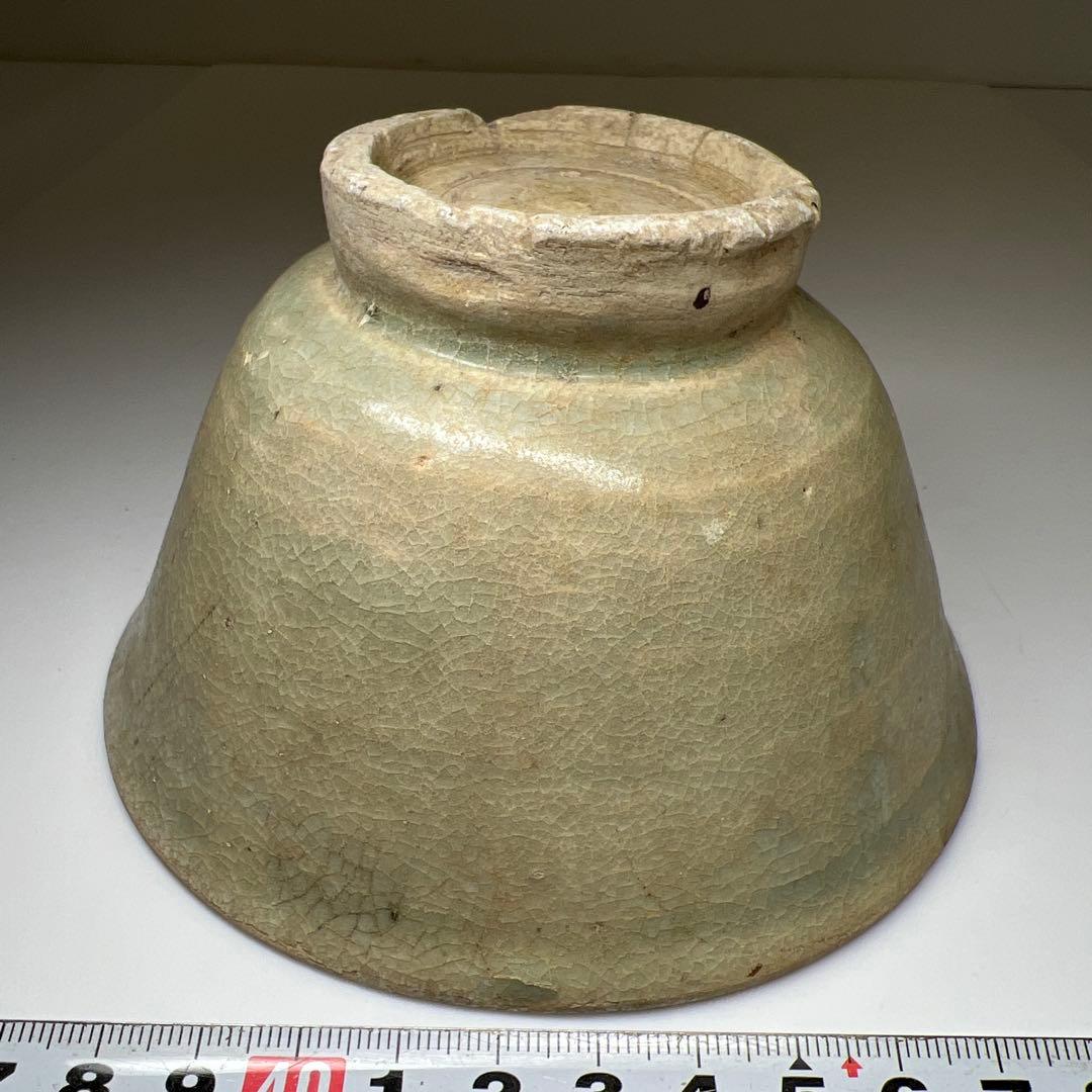 中国明時代　青磁鉢　口径12.3㎝　東Y7-0623⭐︎2F