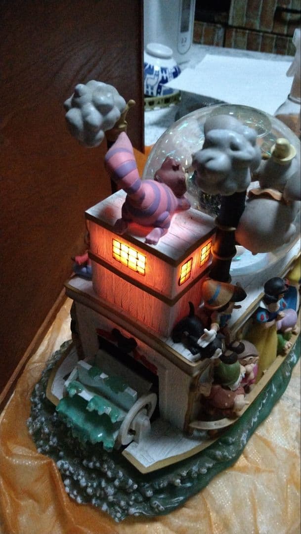 ディズニースノードーム 75周年記念