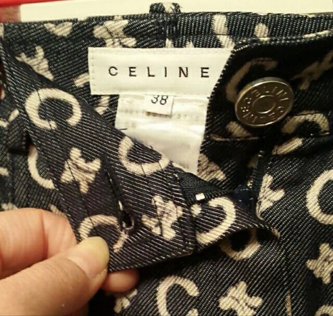 ぼんぼんりぼんページ CELINE スカート