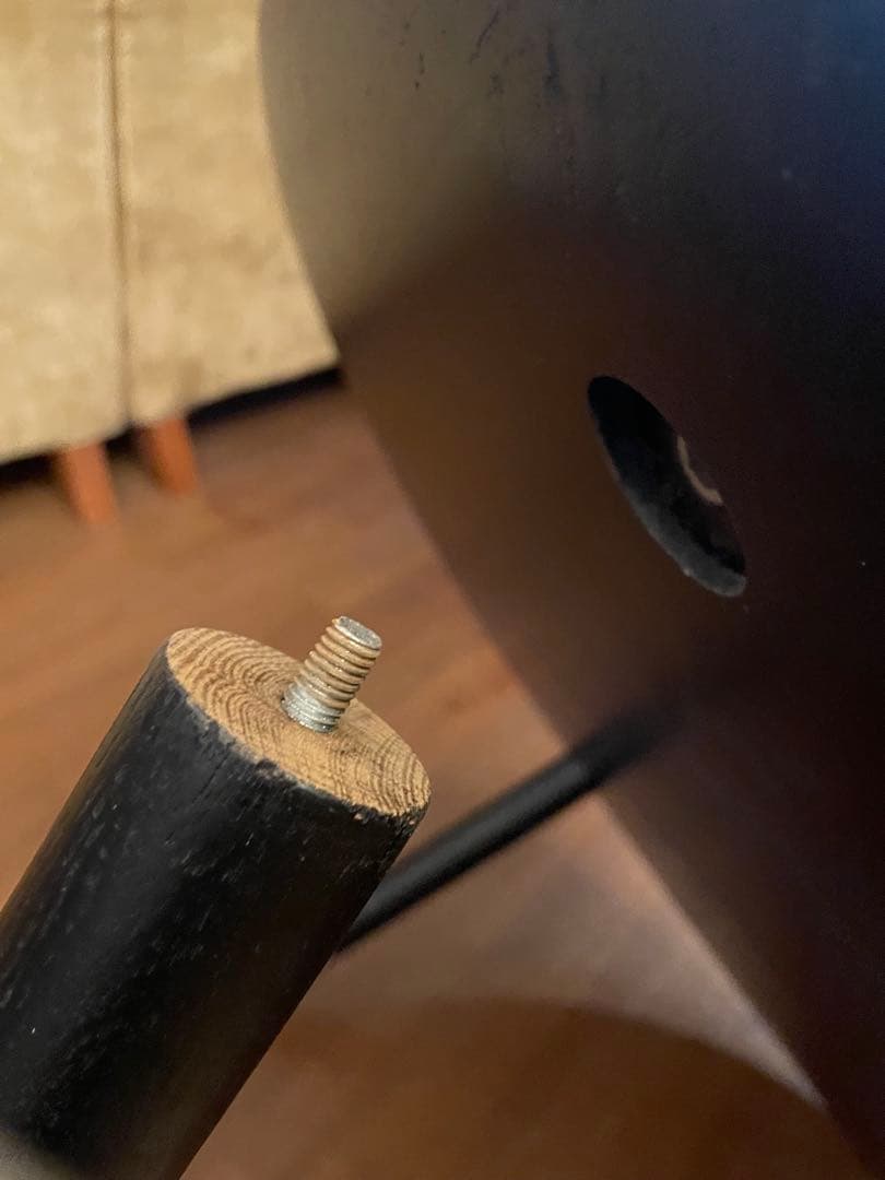 黒い円形座卓 木製　丸テーブルスコープ東屋