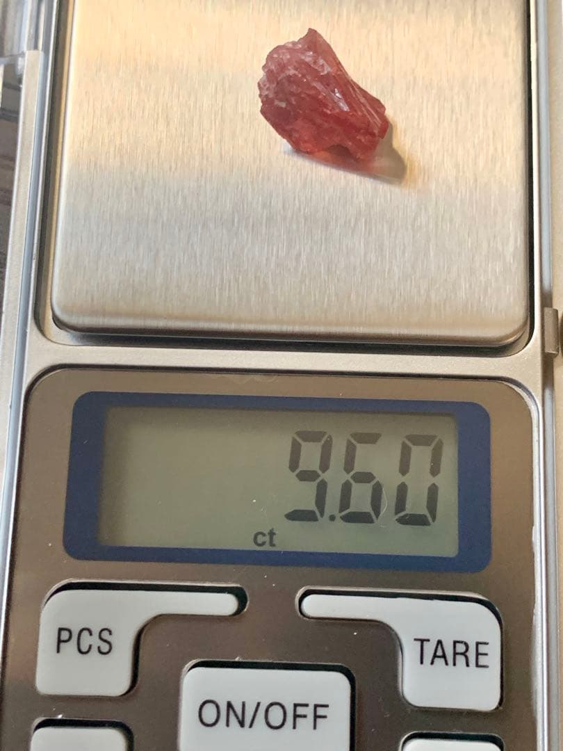 国産鉱物　ロードクロサイト北海道 稲倉石鉱山 菱マンガン鉱　インカローズ　翡翠