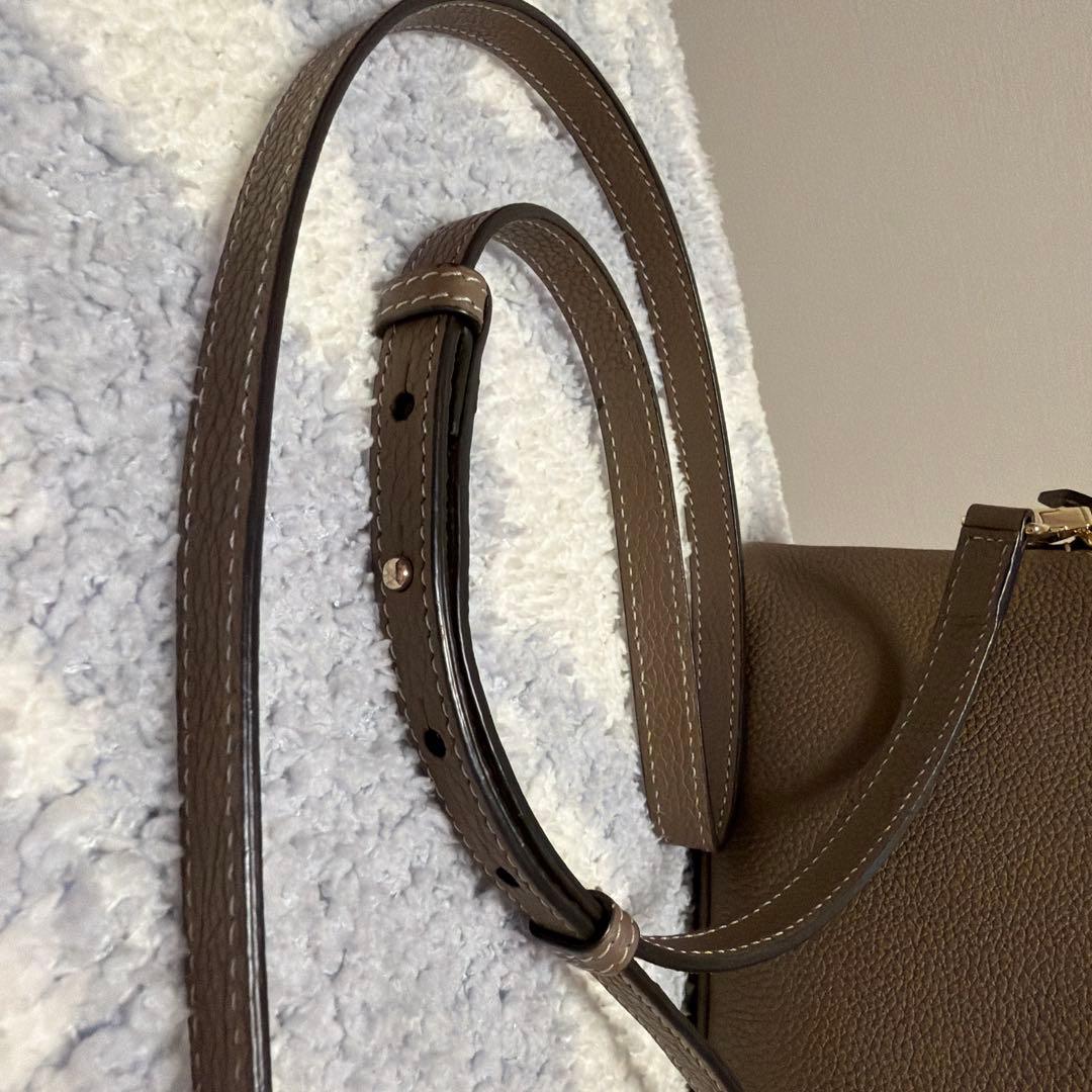 今週セール中⭐︎ボナベンチュラエマ バッグ (22 シュリンク)