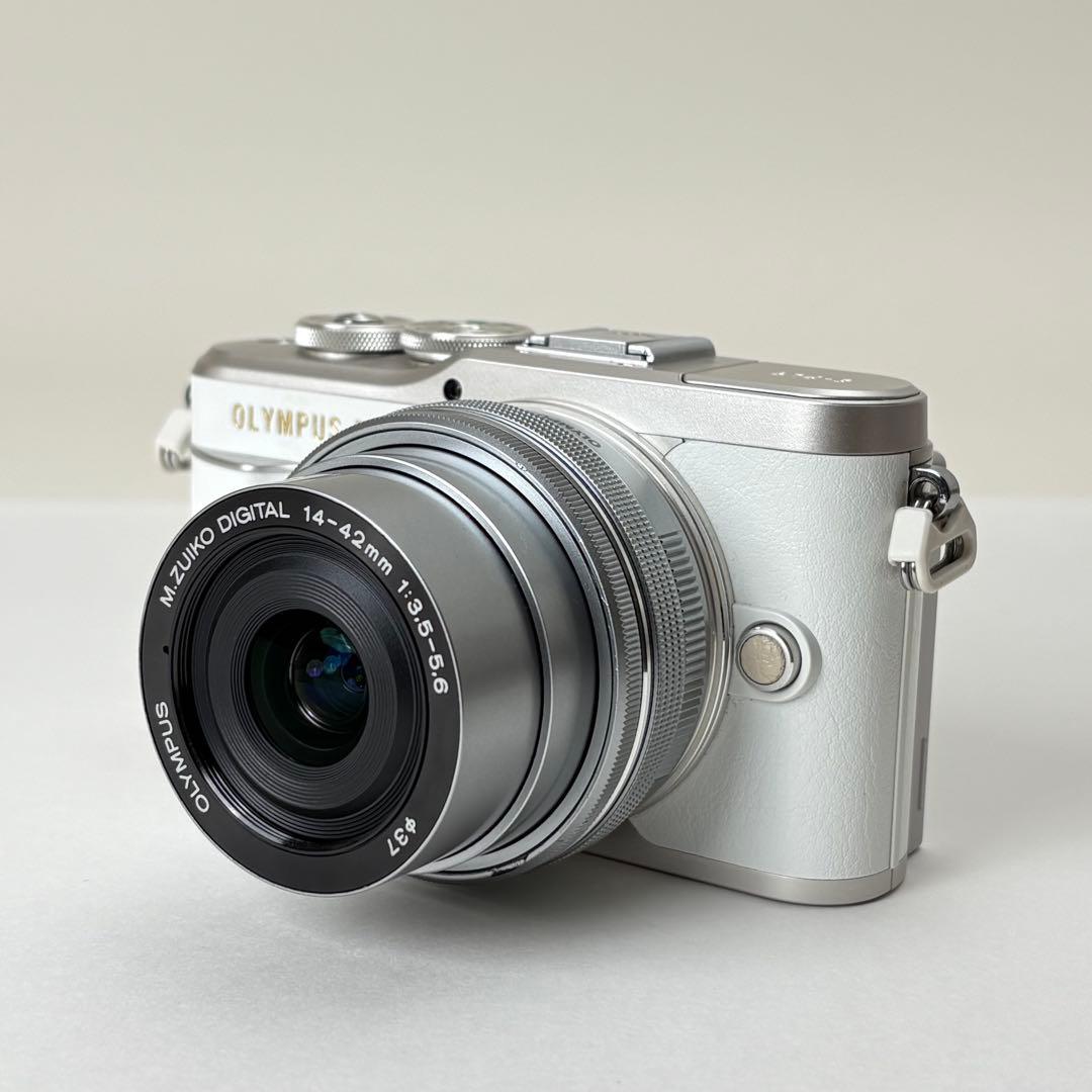 OLYMPUS PEN E-PL9ミラーレス一眼カメラ 本体レンズ Wi-Fi