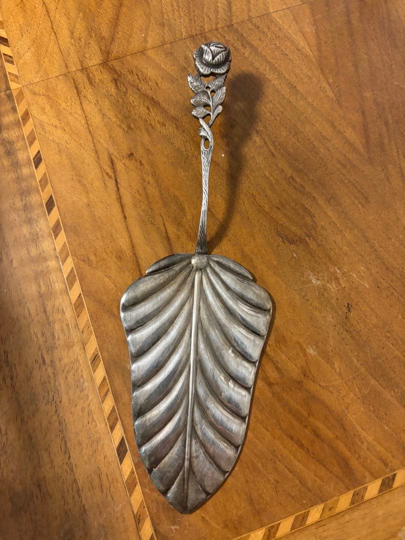 ヴィンテージ ANTIKO(ドイツ) ヒルデスハイム　ローズ ケーキサーバー