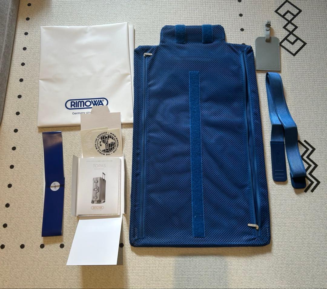 リモワ トパーズ スポーツ　923.75.00.4　89リットル　4輪