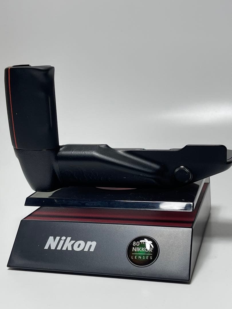 Nikon MB-21バッテリーグリップ