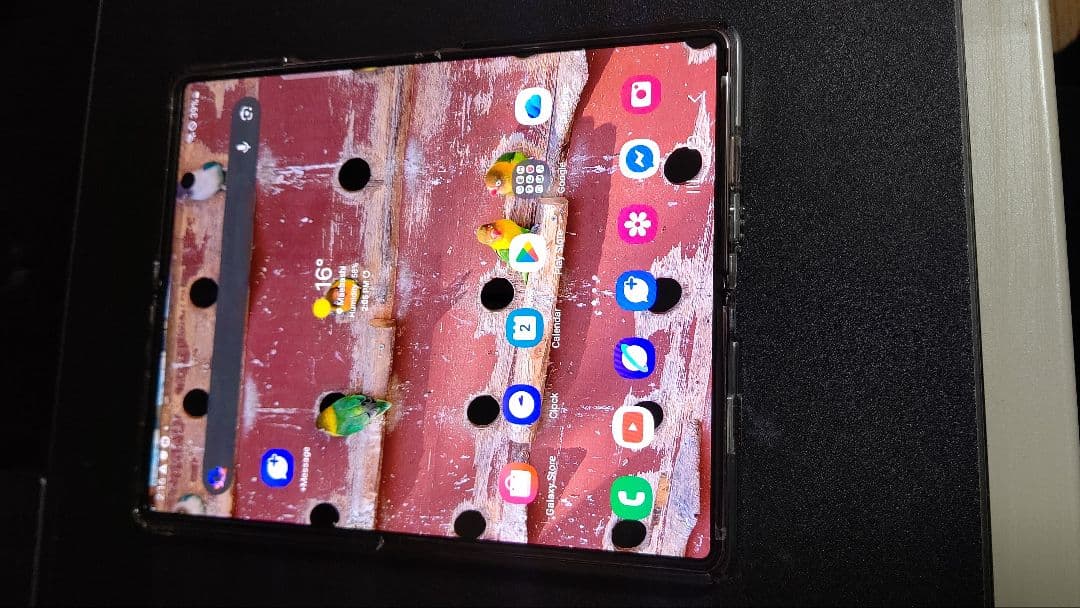 スマートフォン本体 galaxy fold 2 sim free